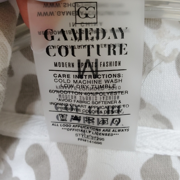 USF Hoodie Sweashirt Leopard NWOT Size M Game Day Fanatics - Picture 10 of 12